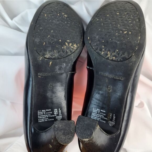 🐞Predictions Black Patent Leather Closed Toe Heels Size 8 - Picture 6 of 7